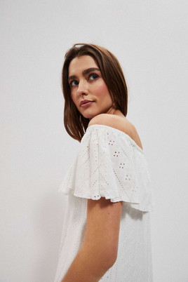 Biała ażurowa sukienka Moodo