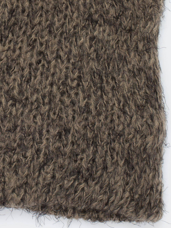 Komin gruby brązowy