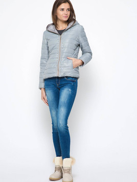 Kurtka zdobiona ćwiekami szara