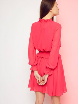 Sukienka z wiązaniem pod szyją Cocomore Boutiqe różowa
