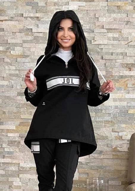 Czarna bluza z kapturem oversize nadruk By o la la