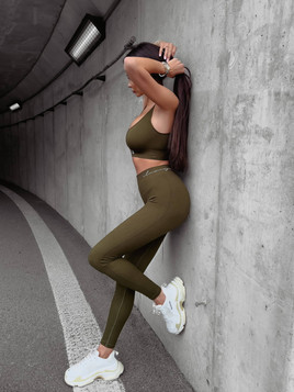 Khaki legginsy CLASIC OLAVOGA