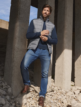 Szara kamizelka męska Nano Bodywarmer Russell