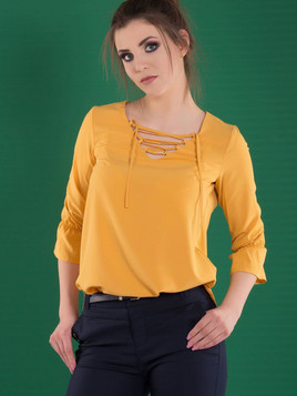 Bluzka ze sznurowanym dekoltem żółta