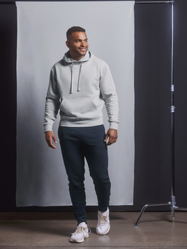 Czarne męskie spodnie dresowe Authentic Jog Pant Russell 