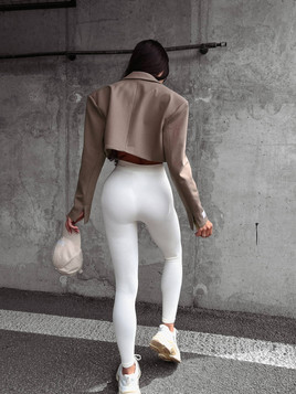 Ecru legginsy CLASIC OLAVOGA