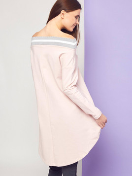 Bluza Mi...Mi z szerokim dekoltem różowa