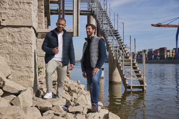 Granatowa kurtka męska Nano Jacket Russell