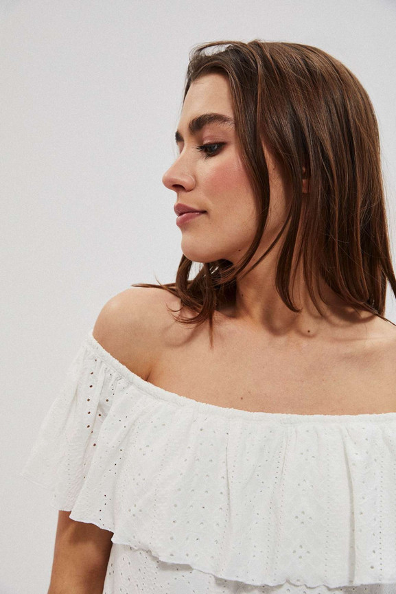 Biała ażurowa sukienka Moodo