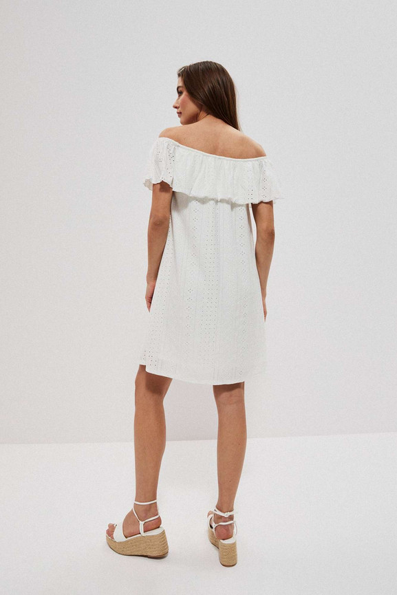 Biała ażurowa sukienka Moodo