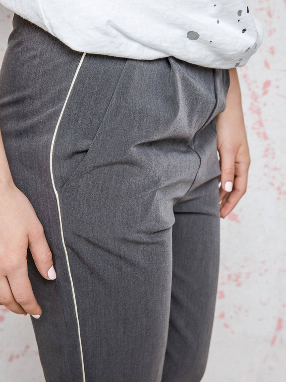 Spodnie carrot Euphory z lampasami antracyt