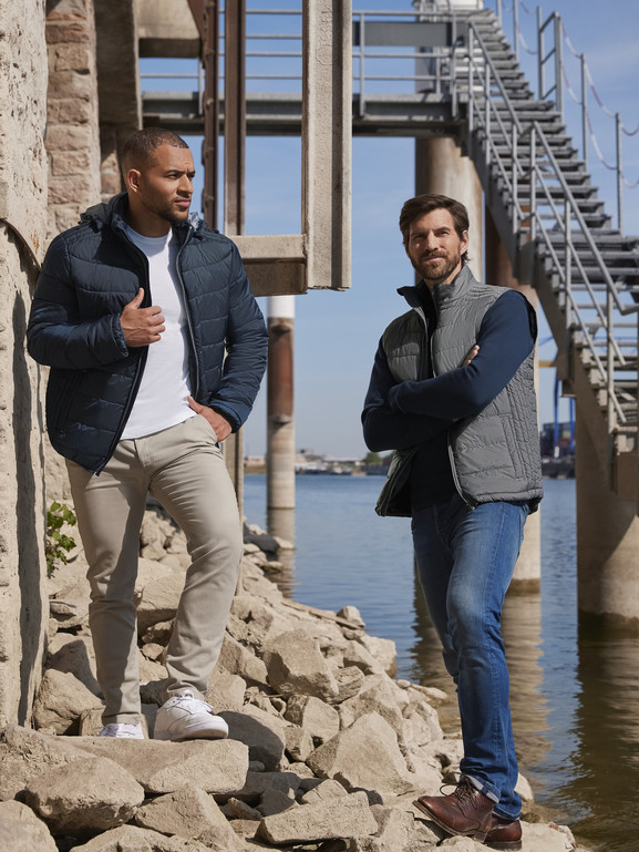 Szara kamizelka męska Nano Bodywarmer Russell