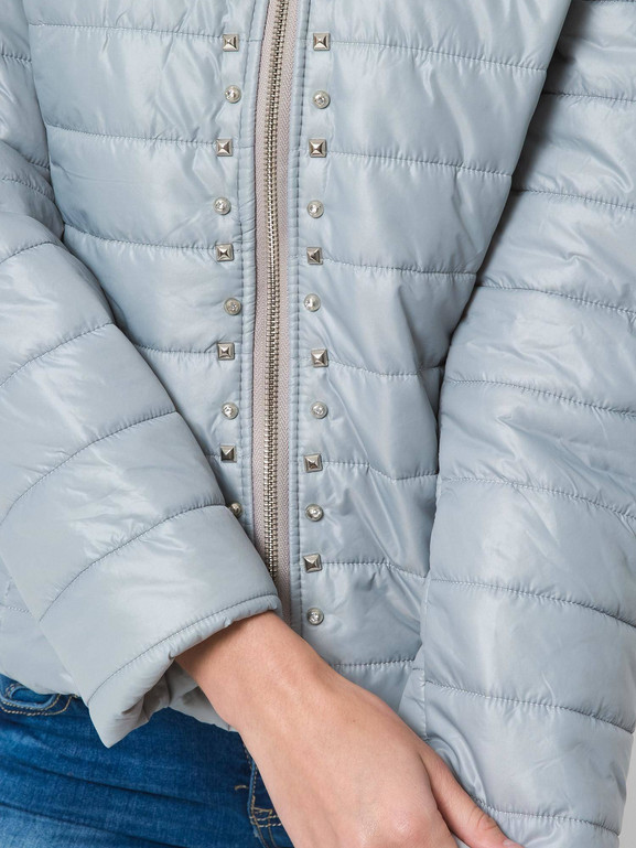 Kurtka zdobiona ćwiekami szara