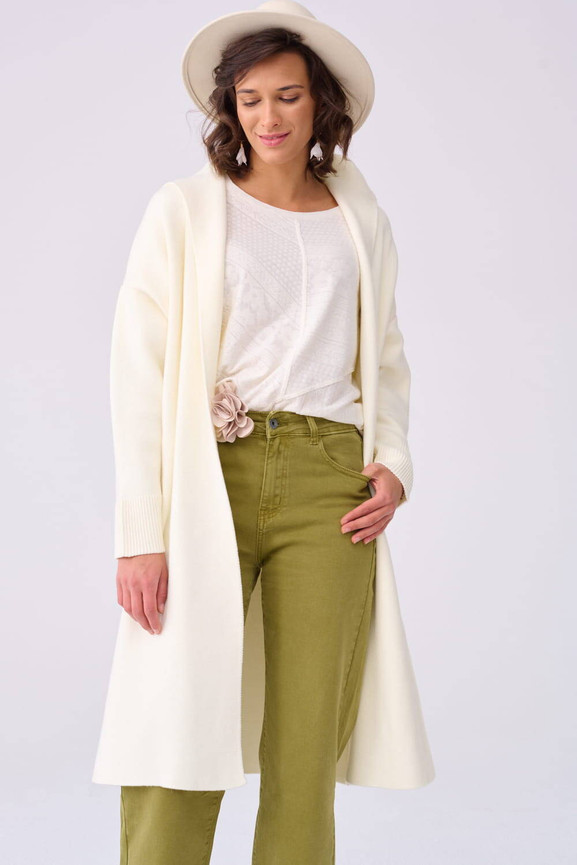 Ekru płaszcz z kieszeniami Blue Shadow