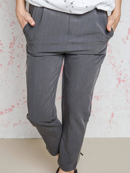 Spodnie carrot Euphory z lampasami antracyt