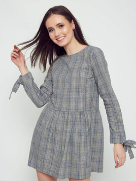 Sukienka w kratkę glen odcinana w pasie szara