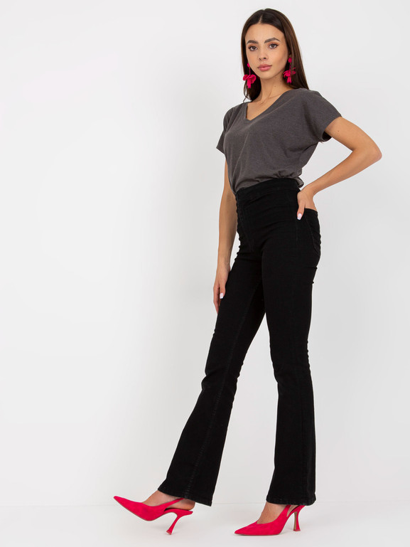 Ciemnoszary bawełniany t-shirt w serek BASIC