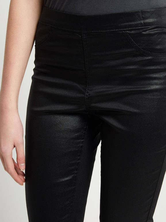 Tregginsy czarne Yups cmu0410.R21